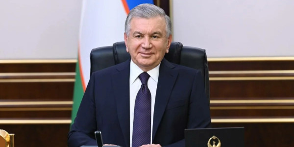 Şavkat Mirziyoyev: Azərbaycanın iştirakı ilə keçirilən Məşvərət görüşü tarixi əhəmiyyət kəsb edir