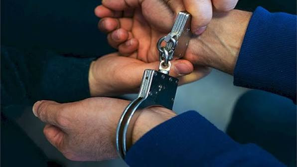 Britaniyada hərbi bazaya qanunsuz girişə görə iki nəfər həbs edildi