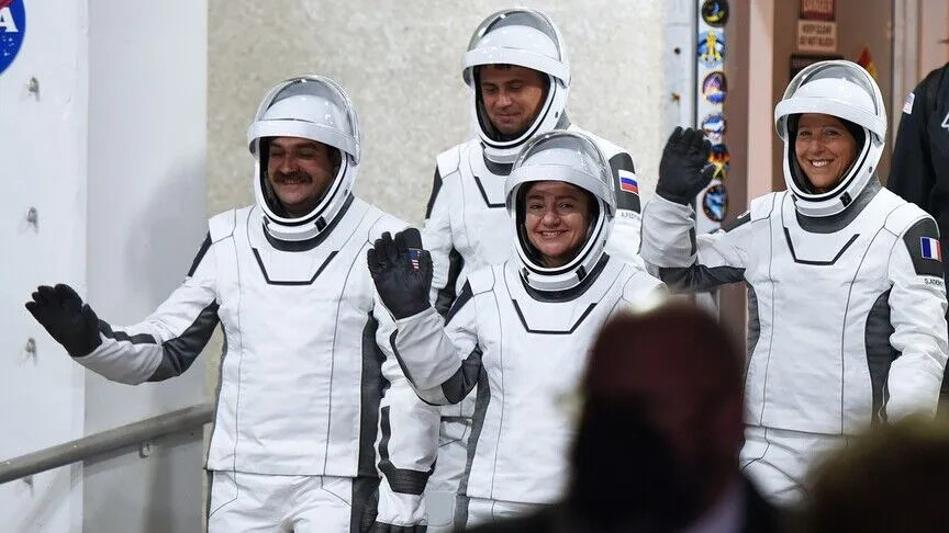 NASA tarixində ilk tibbi təxliyə missiyası başa çatdı