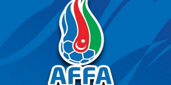 Bakıda 66 günə 10 futbol meydançası yaradılıb