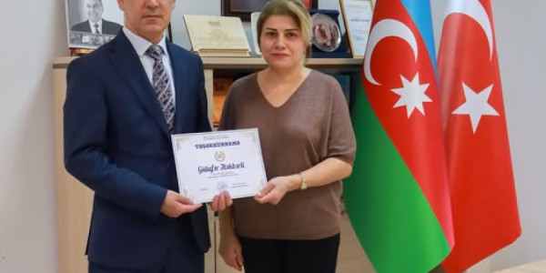 MEK əməkdaşına yubileyi münasibətilə Təşəkkürnamə təqdim olunub