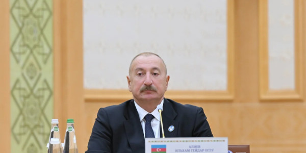 İlham Əliyev MDB Dövlət Başçıları Şurasının məhdud tərkibdə iclasında çıxış edib -