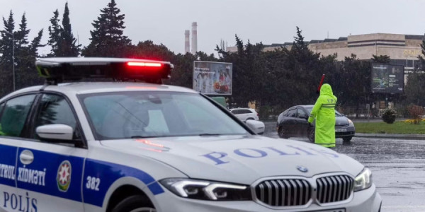 DYP yağışlı və dumanlı hava ilə bağlı sürücülərə müraciət edib