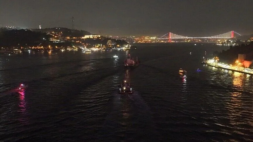 İstanbul boğazında təhlükəli anlar: