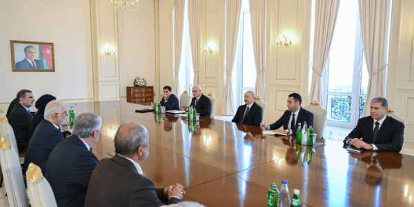 Prezident İlham Əliyev İranın daxili işlər nazirini qəbul edib