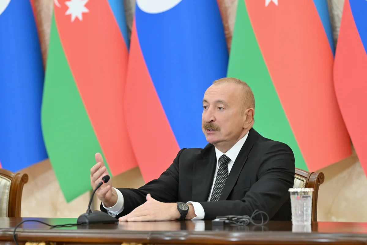 Azərbaycan və Laos prezidentləri mətbuata bəyanatlarla çıxış ediblər -