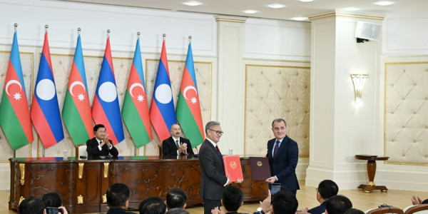 Azərbaycan ilə Laos arasında Birgə Bəyanat qəbul olunub və 3 sənəd mübadilə edilib -
