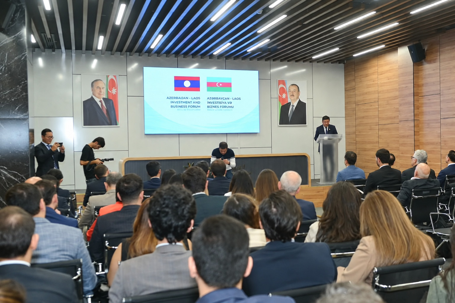 Laos Azərbaycanla birgə İşgüzar Şuranın yaradılması təşəbbüsü ilə çıxış edib