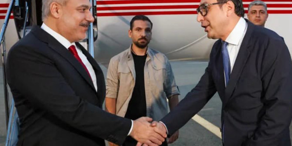 Hakan Fidan Bakıya gəlib-