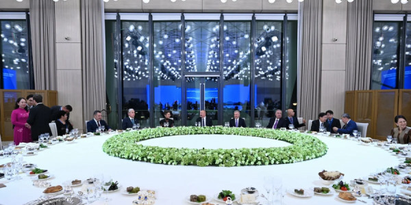 Prezident İlham Əliyevin adından AQEM-in 7-ci Zirvə Görüşünün iştirakçılarının şərəfinə şam yeməyi verilib