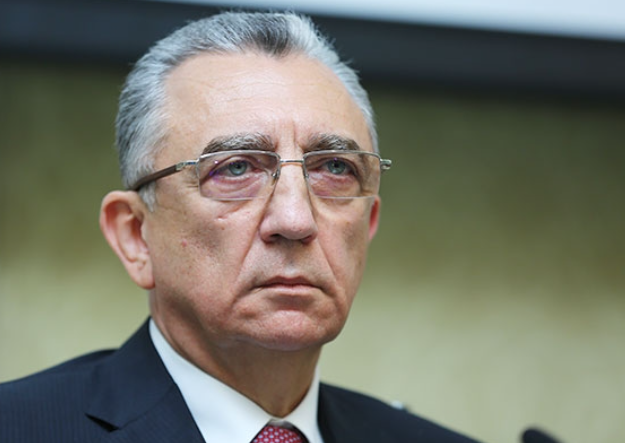 Eldar Əzizov: Azərbaycanda İslama münasibətin şübhə altına alınması təəssüf doğurur