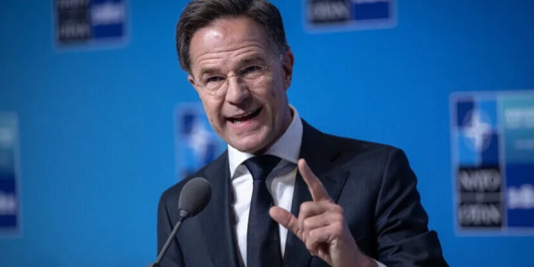 Rutte: NATO ABŞ-ni Rusiya nüvə sualtı qayıqlarından qoruyur