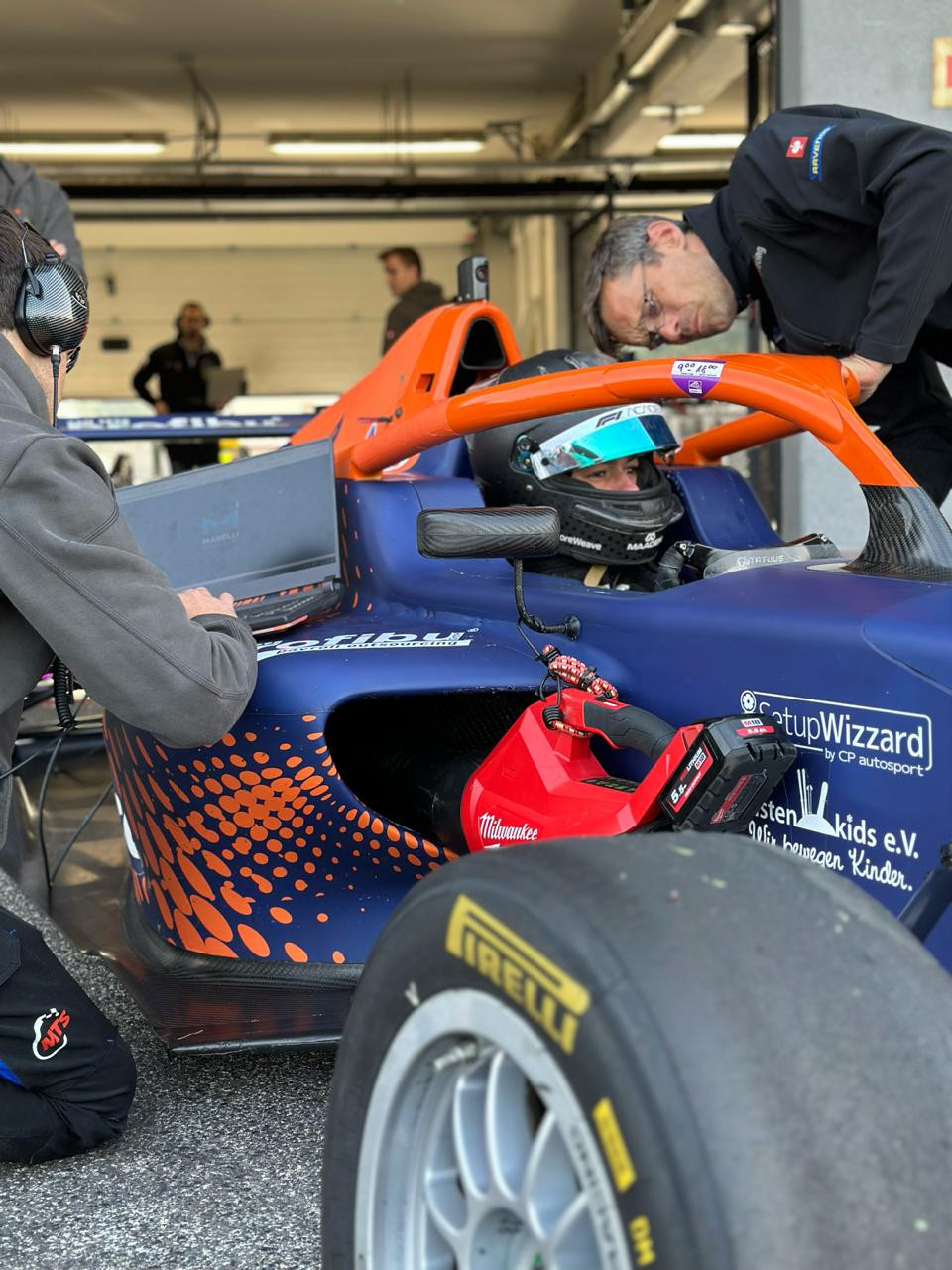 Azərbaycanlı pilot Formula 4 testlərində yüksək nəticə göstərib