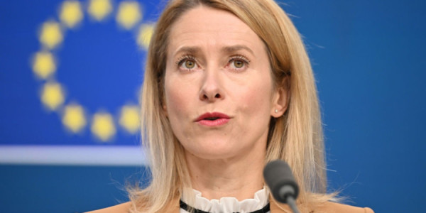 Kallas: Ukrayna müharibəni daha tez bitirmək üçün Rusiyanın neft emalı zavodlarına zərbələr endirir