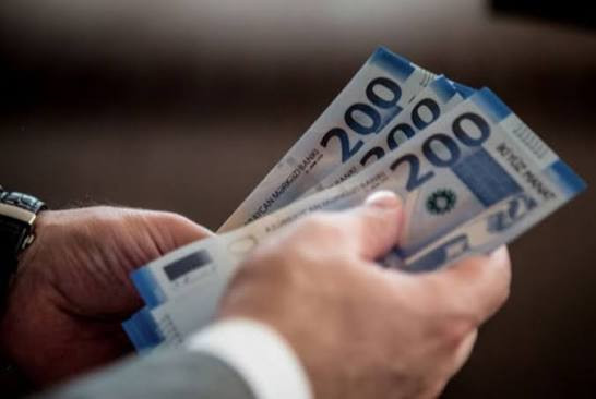 Bu şəxslərə maaşla bağlı şad xəbər