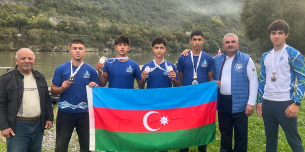 Azərbaycan kayakçı və kanoeçiləri beynəlxalq yarışda 4 medal qazanıblar