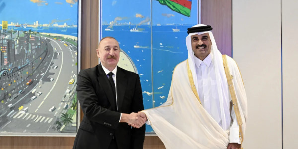 Prezident İlham Əliyev Qətər Dövlətinin Əmiri ilə görüşüb