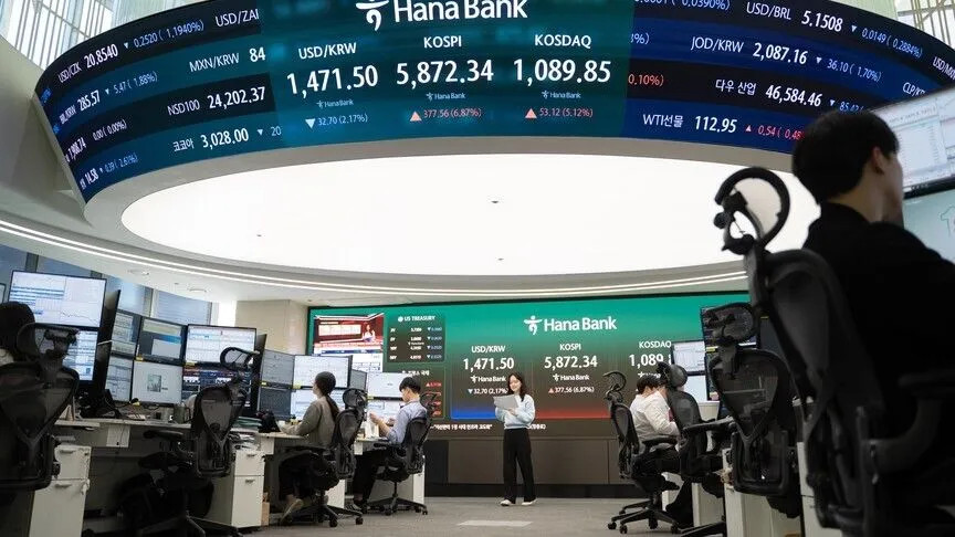 Cənubi Koreya birjalarında çöküş: Ticarət dayandırıldı