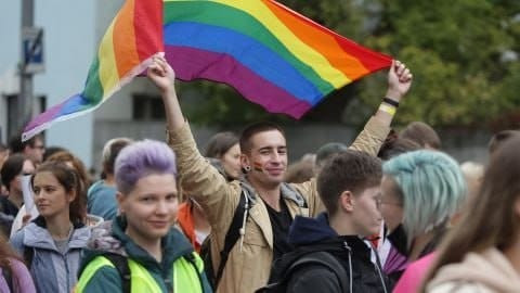 Zelenski LGBT-ni müdafiə etdi