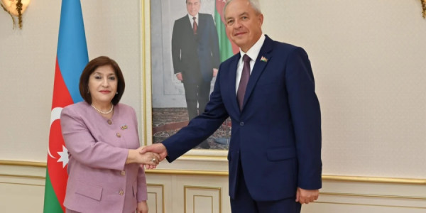 Azərbaycan-Belarus parlamentlərarası əlaqələri müzakirə olunub
