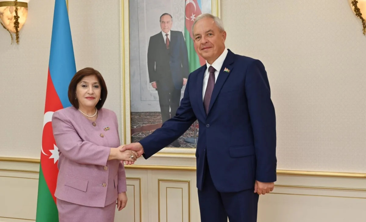 Azərbaycan-Belarus parlamentlərarası əlaqələri müzakirə olunub