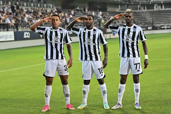 "Neftçi" "Qarabağ"la matç üçün azarkeşlərinə müraciət edib