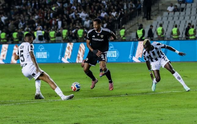 "Qarabağ" - "Neftçi" matçında heç-heçə
