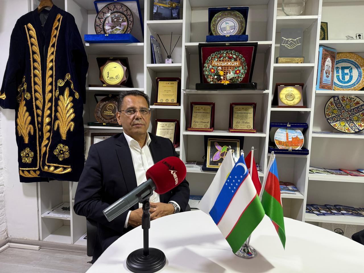 Özbəkistanlı rektor: Özbəkistan azərbaycanlı tələbələr üçün yeni imkanlar yaradır