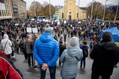 Estoniyada müxalifət hökumətin istefasını tələb edəcək