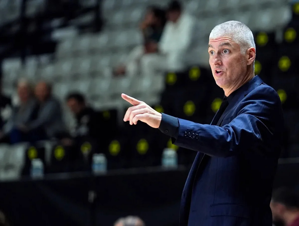 "Gəncə" basketbol komandası baş məşqçisi Martin Knejeviçlə yolları ayırıb