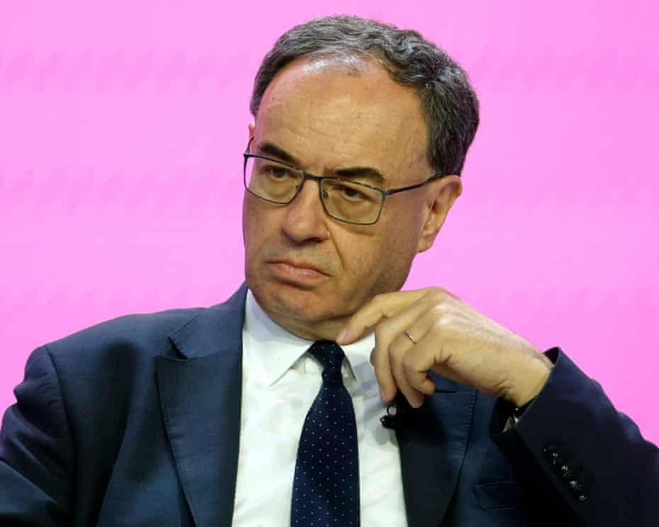 İngiltərə Bankının rəhbəri Rusiyaya etiraz olaraq BVF-nin iclasını tərk edib