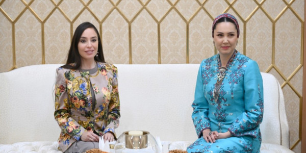 Leyla Əliyeva Türkmənistanda səfərdədir