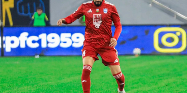 "Zirə"nin futbolçusu Elçin Əlicanov Premyer Liqada 100-cü oyununu keçirib