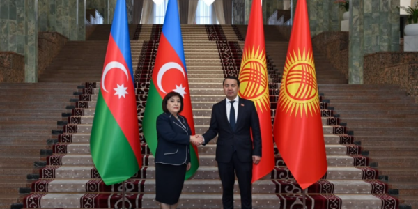 Azərbaycanla Qırğızıstan arasında ikitərəfli əməkdaşlığın inkişafı müzakirə olunub