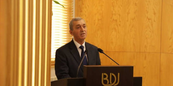 “Süni intellekt iqtisadi bərabərsizliyi dərinləşdirə bilər”- MÜSAHİBƏ
