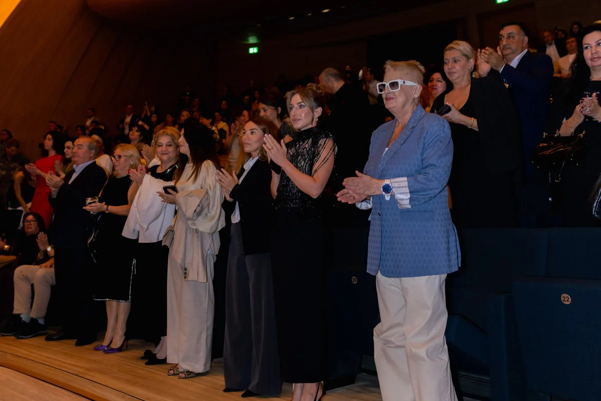 Alyona Əliyeva Luka Minnellinin Bakı konsertindən paylaşım etdi
