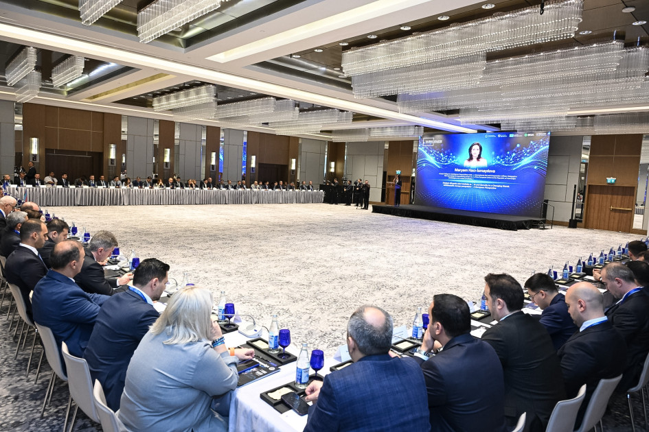 Bakıda keçirilən dövlət qurumlarının informasiya texnologiyaları rəhbərlərinin VIII Zirvə Toplantısı başa çatıb