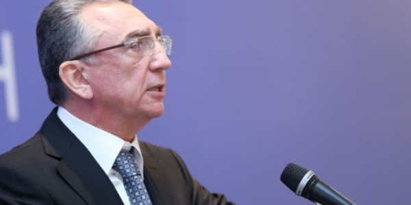 Eldar Əzizov xidmət rəhbərlərinə tapşırıqlar verdi