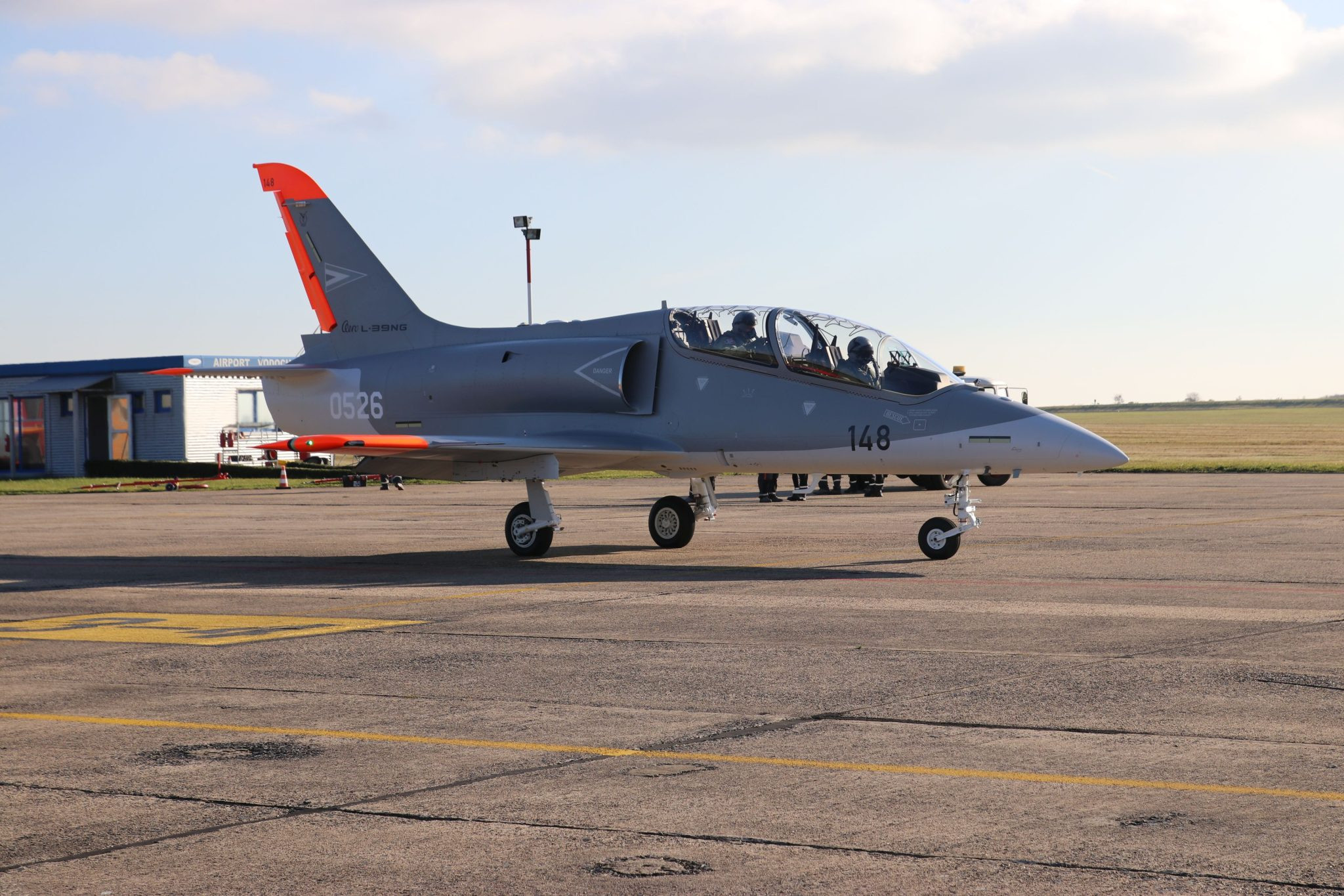 İrəvan Çexiya istehsalı L-39 Skyfox təyyarələrini alır