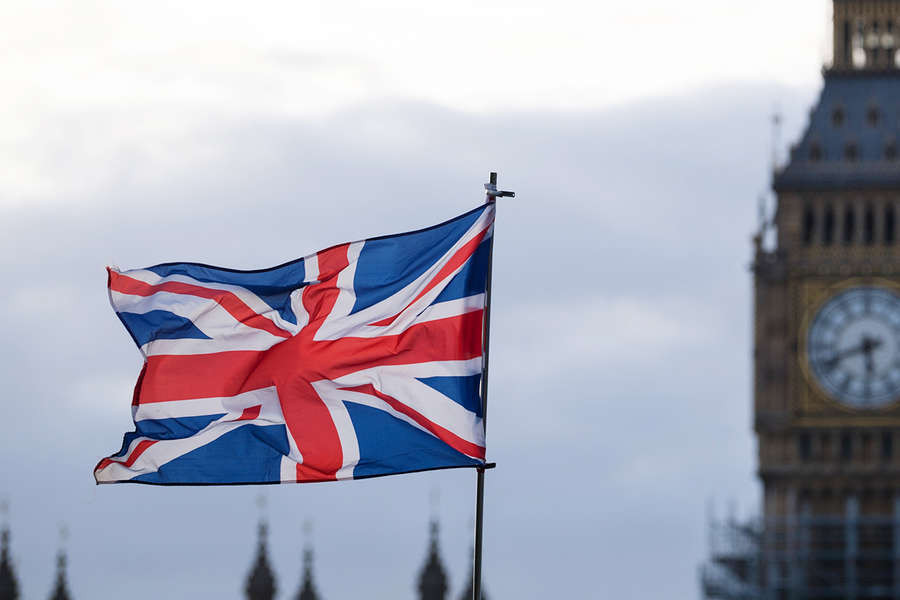 Britaniyanın dövlət borcu rekord həddə yüksəlib