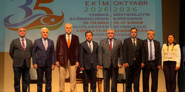 Anadolu Universitetində Azərbaycanın dövlət müstəqilliyinin bərpasının 35 illiyinə həsr olunan beynəlxalq konqres keçirilib