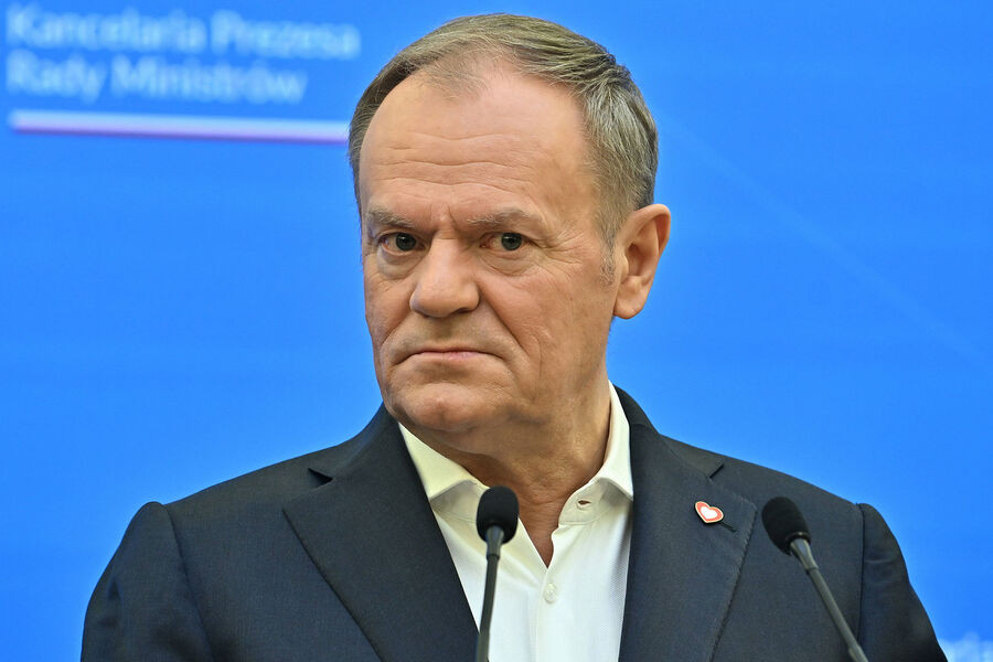 Tusk Ukraynanı Aİ üzvlüyünün təhlükəyə düşəcəyi ilə hədələdi