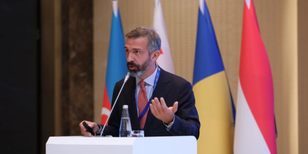 "Xəzər-Qara dəniz-Avropa Yaşıl Enerji Dəhlizi" layihəsinin TİƏ-sinin nəticələri təqdim edilib