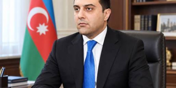 Yardımlının 37 yaşlı yeni icra başçısı kimdir? -