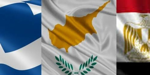 Yunanıstan və Misir Kipr istiqamətində dəniz iqtisadi zonalarını genişləndirməyi müzakirə edir