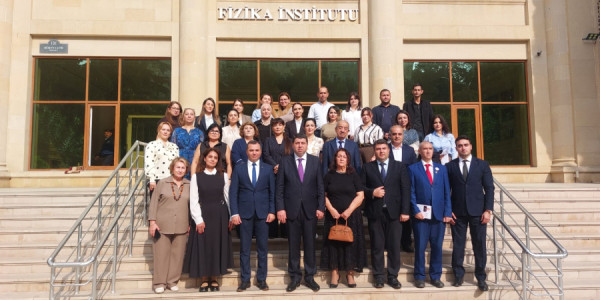 Azərbaycan Respublikası ETN Ak.H.M.Abdullayev adına Fizika İnstitutunda müşavirə keçirilib.