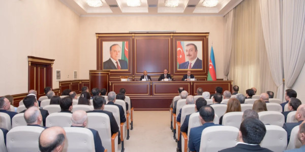 "İri Şəhərlərin Su Təchizatı"nın yeni icraçı direktoru kollektivə təqdim edilib