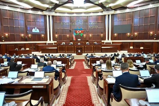 Terrorla mübarizə ilə bağlı iki məcəlləyə dəyişikliklər qəbul edilib