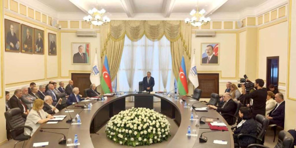 AMEA Rəyasət Heyətinin növbəti iclası keçirilib
