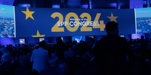 Avropa Prokurorluğu Avropa Xalq Partiyasının maliyyə xərclərini araşdırır